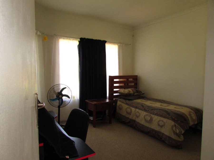 To Let Commercial Property for Rent in Sopieshoogte Sh Free State